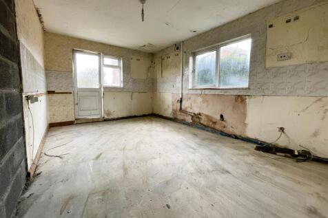 179 Charlton Road, Fishponds, Bristol BS15 1LZ | F