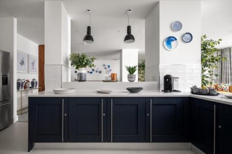 Communal Kitchenette