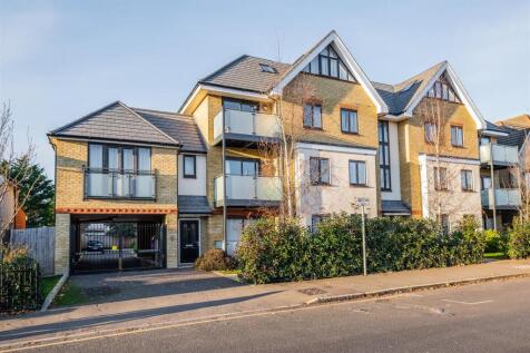 Frays Court-1.jpg