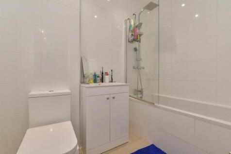 En Suite Bathroom