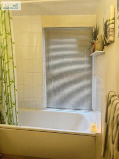 c85208c8-Victoria...