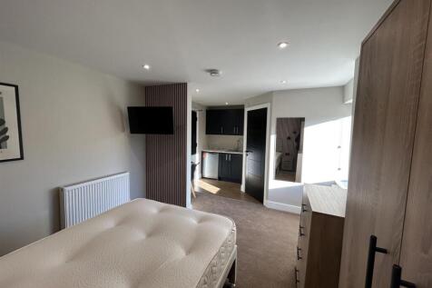 Out Westgate, Bury St. Edmunds photo 5