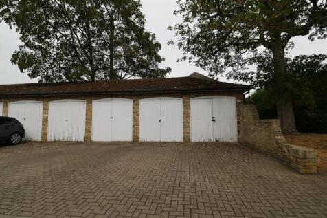 Garage (in block)