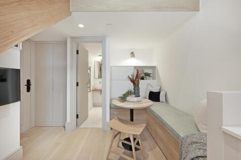 Flat 11 (2).jpg