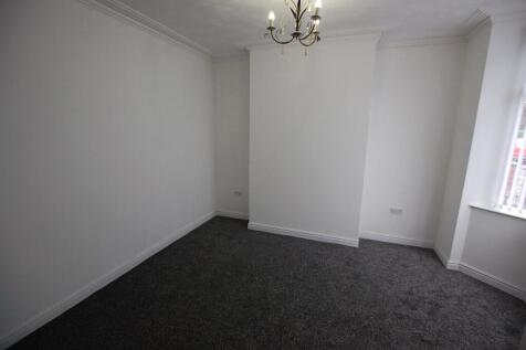 Cranbourne Road, Ashton-under-Lyne, Greater Manchester, OL7 photo 5