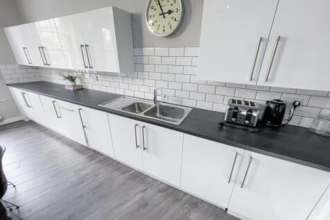 3EB882B3-9B02-480D-8