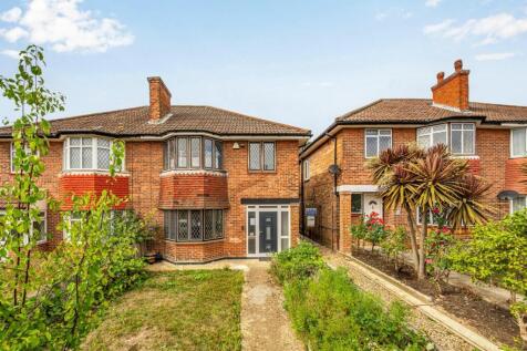 24 Friars Way-1.jpg
