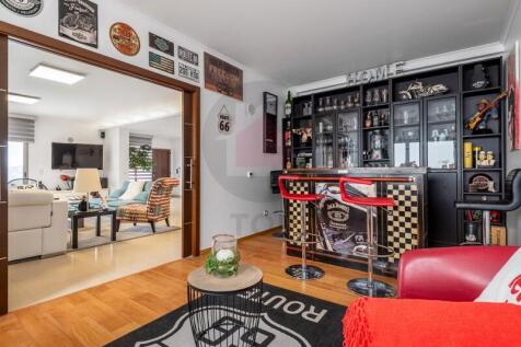 Villa in Obidos Lagoon