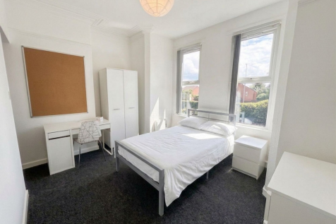 Living and Bedroom Space