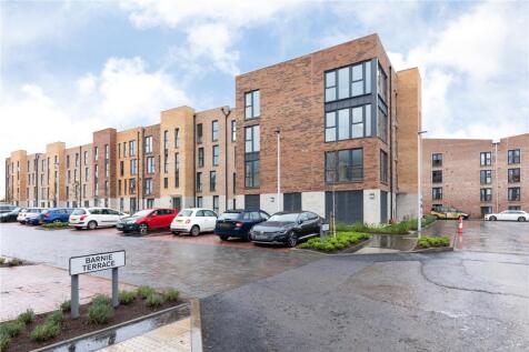 2-bed flat on Barnie Terrace, Edinburgh, £1,600/mo