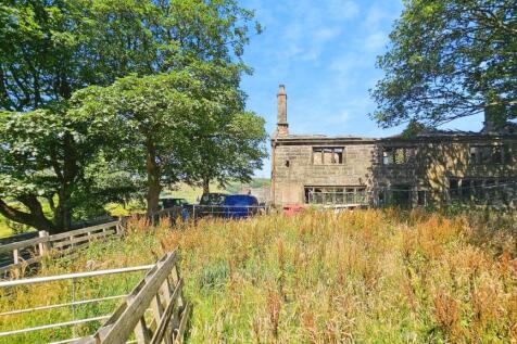 Higher Castleshaw Farm
