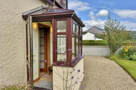 Wellingtonia entrance hallway