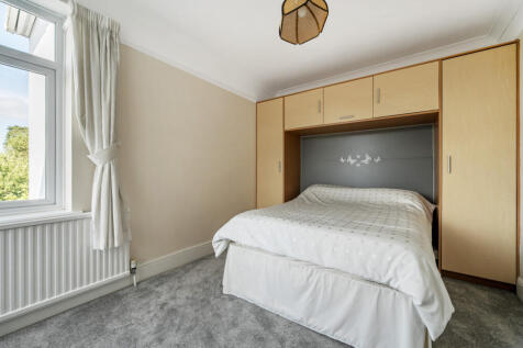 1316625-9-685e699...