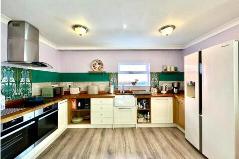 WhatsApp Image 2025-09-26 at 14.08.15 (7).jpeg