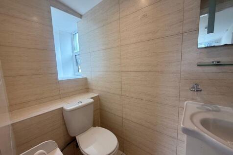 Timber Lane, Caterham photo 4
