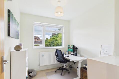 CAM03830G0-PR0216...