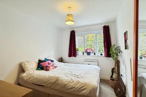 5a5961a8--4023-8E...