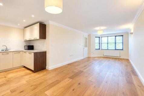Pedlars Yard, Linton, Cambridge, Cambridgeshire, CB21 photo 4
