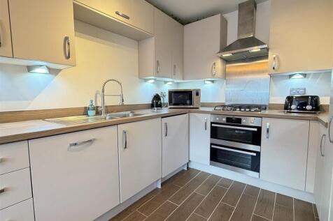 16 Stein Grove-4.jpg