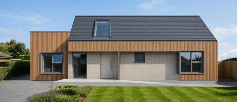 Lawford Close 3.2 LR