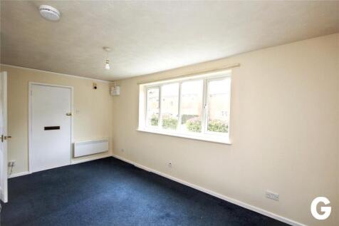 Willow Drive, Ringwood, Hampshire, BH24 photo 3