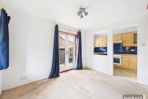 Broad Hinton, Twyford, Berkshire, RG10 photo 3