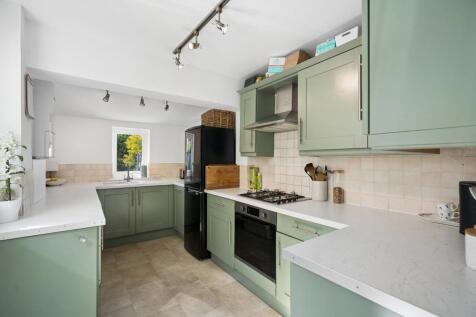 Kitchen.jpg