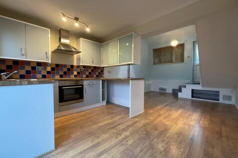 67 The Paddocks, Bicton Heath, Shrewsbury, Shropshire, SY3 5ER photo 4