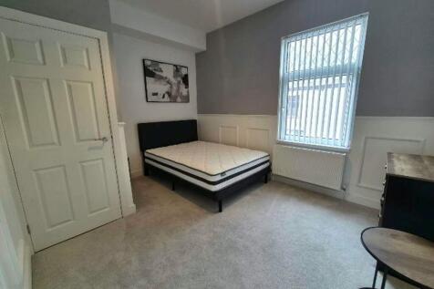 5 Queen Street, Barrow-In-Furness photo 4