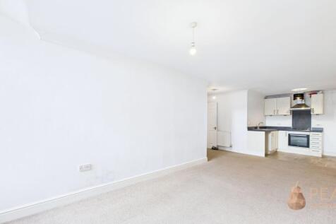 Open Plan Kitchen / Living Room