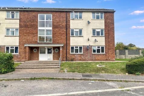 Flat 2, Neeld Crescent, Chippenham, Wiltshire, SN14 0HT