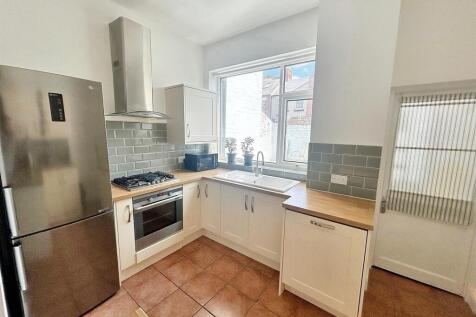 Park Crescent East, North Shields photo 3