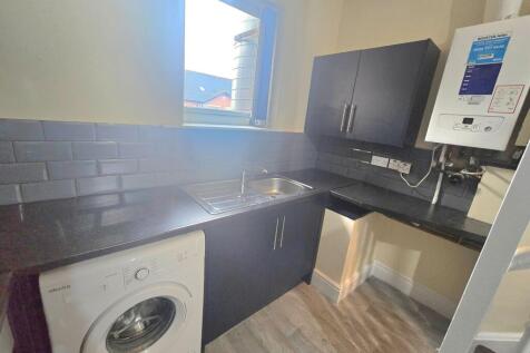 B Eastbourne Road, Middlesbrough, TS5 6QN photo 4