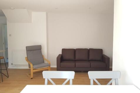 Rudhall-grove-living-room-2.jpg
