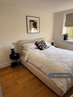 Upper Richmond Road, London, SW15 photo 4
