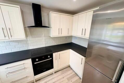 Kilpin Green, North Crawley photo 4