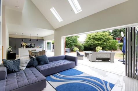 Dining/Family Area