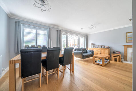 1370645-13-68fa74...