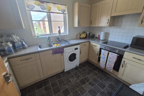 West Cotton Close, Far Cotton, Northampton, NN4 photo 3