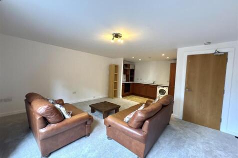 1 argyle - living area 1.jpeg