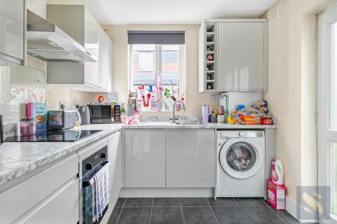 Fulbourne Road, London, E17 photo 4