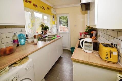 luton road kitchen