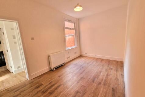 Fordhouse Lane, Birmingham photo 4