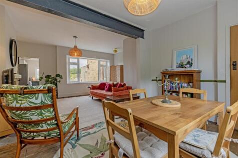 Reception Room-5.jpg