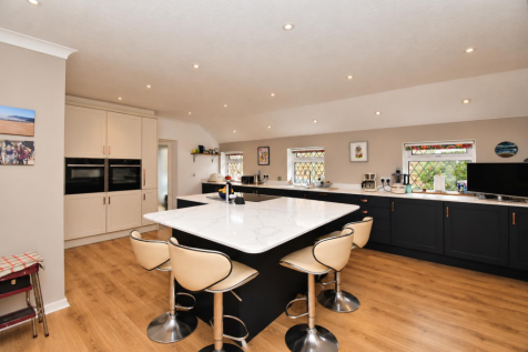 Breakfast Kitchen