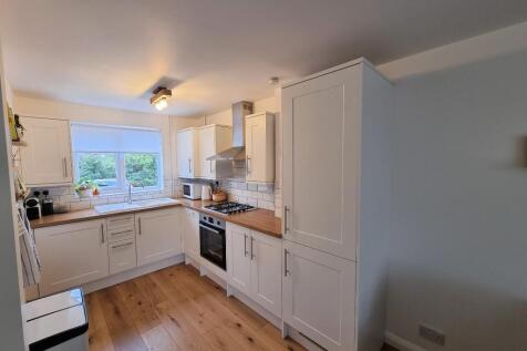 Euston Close, Bury St. Edmunds photo 4