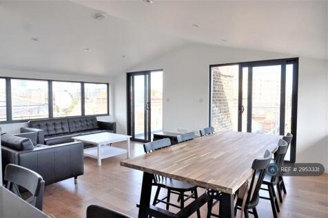 Stunning Open Plan Living 