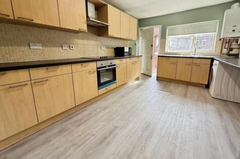 Derby Road - 6 bed, Lenton, East Midlands, NG7 photo 4