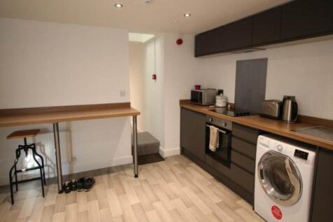 Silver Royd Hill (Room 3), Armley, Leeds photo 4