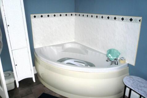 Bathroom/Shower Room